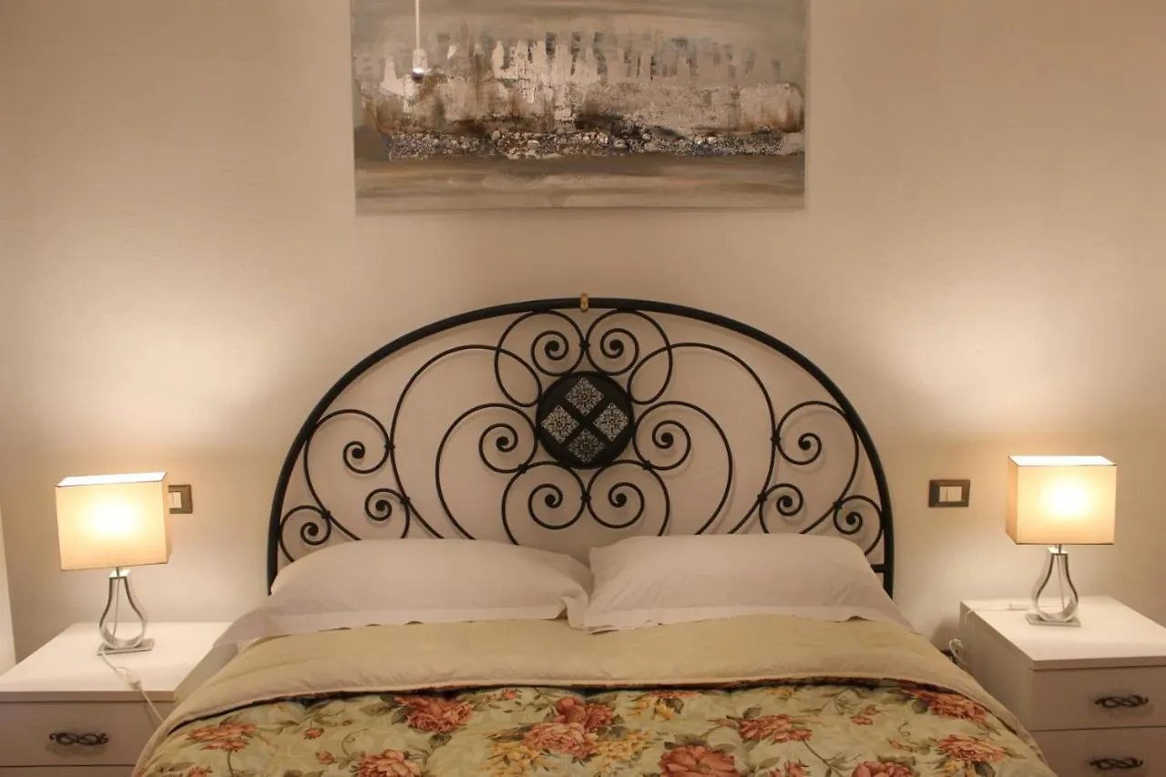 Cottage La Terrazza Levanto 0*,
